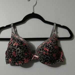 Just Me Pink and Gray Leopard Underwire Seamless Bra Size 38C